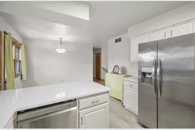 5519 Milwaukee Street, Mcfarland, WI 53558 - Photo 18