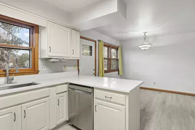 5519 Milwaukee Street, Mcfarland, WI 53558 - Photo 14