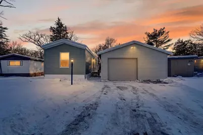 96 Falling Creek Circle #96, Janesville, WI 53548 - Photo 2
