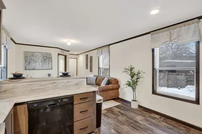 96 Falling Creek Circle #96, Janesville, WI 53548 - Photo 14