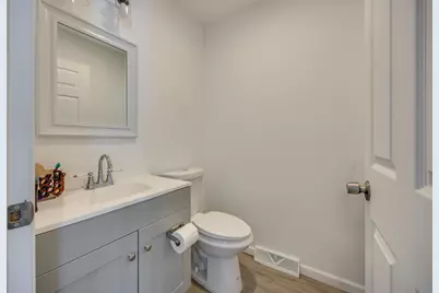 614 Bowers Boulevard, Delavan, WI 53115 - Photo 10