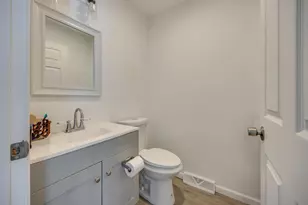 614 Bowers Blvd, Delavan, WI 53115 - Photo 10