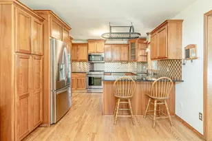 4174 Brian St, Mcfarland, WI 53558 - Photo 8