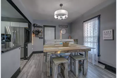 1617 Wisconsin Avenue, Beloit, WI 53511 - Photo 4