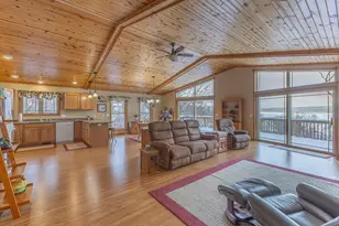 775 Oak St, Ferryville, WI 54628 - Photo 24