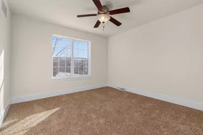 5205 Teaberry Lane, Fitchburg, WI 53711 - Photo 22