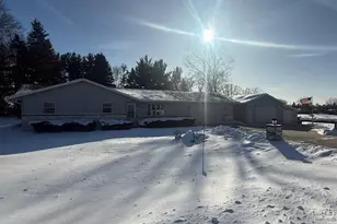 2595 King Dr, Cottage Grove, WI 53527 - Photo 8