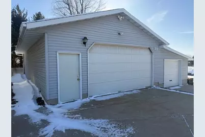 2595 King Drive, Cottage Grove, WI 53527 - Photo 10