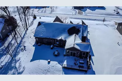 3016 Midnight Sun Drive, Sun Prairie, WI 53590 - Photo 4