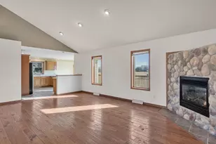 214 Alyssa St, Tomah, WI 54660 - Photo 14