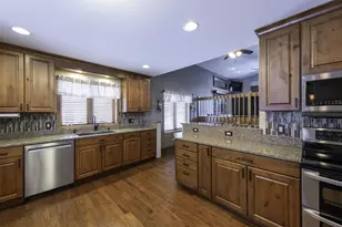 212 Yarrow Hill Dr, Cottage Grove, WI 53527 - Photo 4