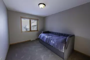 212 Yarrow Hill Dr, Cottage Grove, WI 53527 - Photo 18