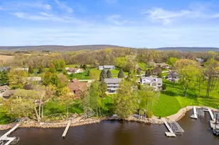 E12805 W Point Dr, Merrimac, WI 53561 - Photo 4