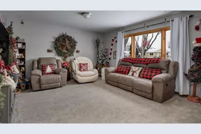 2327 Butlin Drive, Beloit, WI 53511 - Photo 4