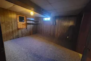 2501 Sherwood Dr, Janesville, WI 53545 - Photo 14