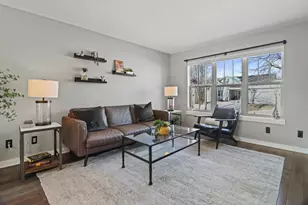 6915 Dominion Dr, Madison, WI 53718 - Photo 4