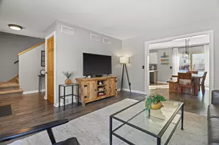 6915 Dominion Dr, Madison, WI 53718 - Photo 18