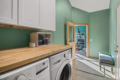 6915 Dominion Drive, Madison, WI 53718 - Photo 14