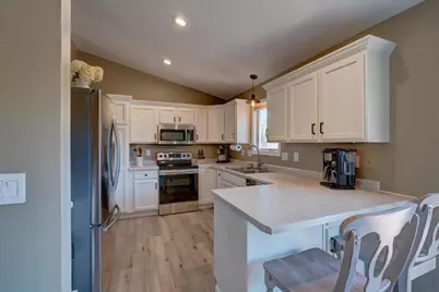 652 E Countryside Drive, Janesville, WI 53536 - Photo 22