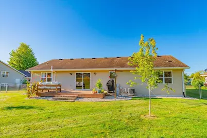 652 E Countryside Drive, Janesville, WI 53536 - Photo 48