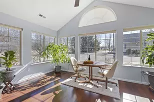 10 Pond Vw Wy, Fitchburg, WI 53711 - Photo 2