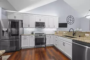 10 Pond Vw Wy, Fitchburg, WI 53711 - Photo 6