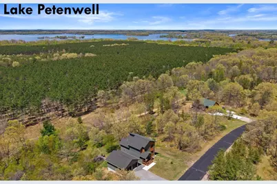1615 Kingswood Trail, Nekoosa, WI 54457 - Photo 6