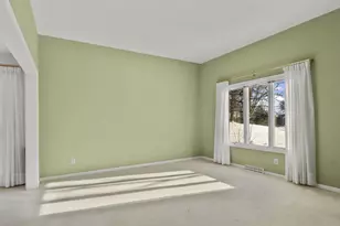 9 Winterberry Trail, Madison, WI 53717 - Photo 4