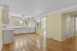 9 Winterberry Trail, Madison, WI 53717 - Photo 8