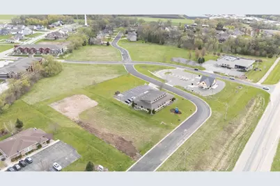 708 Katie Court, Cambridge, WI 53523 - Photo 4