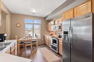 127 Carriage Way, DeForest, WI 53532 - Photo 10