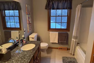 1270 McMahon Dr, Sun Prairie, WI 53590 - Photo 68