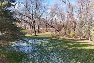 1270 McMahon Dr, Sun Prairie, WI 53590 - Photo 4