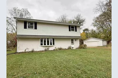 2326 S Murray Road, Janesville, WI 53548 - Photo 14