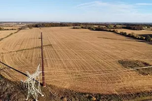 2326 S Murray Rd, Janesville, WI 53548 - Photo 12