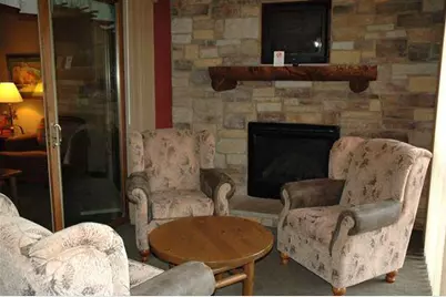 350 E Hiawatha Drive #327, Lake Delton, WI 53940 - Photo 18