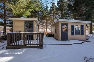 2910 Rutledge Ave, Janesville, WI 53545 - Photo 6