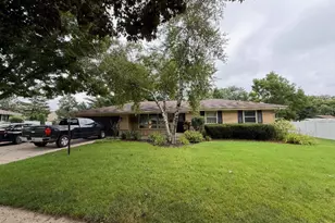 2910 Rutledge Ave, Janesville, WI 53545 - Photo 1