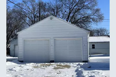 1703 Calumet Avenue, Beloit, WI 53511 - Photo 6