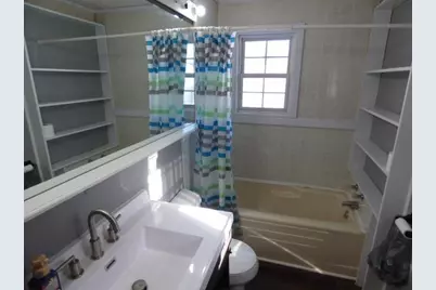 827 Garfield Avenue, Beloit, WI 53511 - Photo 10