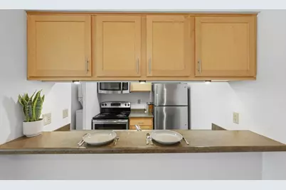 4338 Melody Lane #207, Madison, WI 53704 - Photo 4