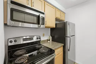 4338 Melody Ln, Madison, WI 53704 - Photo 6