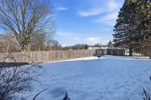 4338 Melody Ln, Madison, WI 53704 - Photo 26