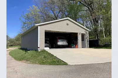 5525 Portage Road, Madison, WI 53704 - Photo 10