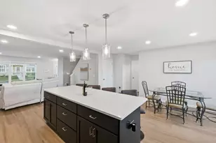 810 Blue Crane Run, Verona, WI 53593 - Photo 8