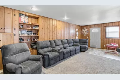 435 8th Street, Baraboo, WI 53913 - Photo 22