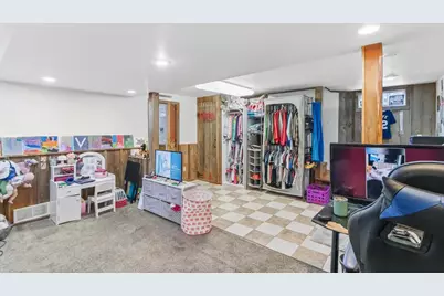 435 8th Street, Baraboo, WI 53913 - Photo 38