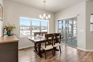 608 Burnt Sienna Dr, Middleton, WI 53562 - Photo 12