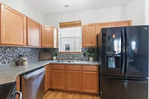 14 S Gardens Way, Fitchburg, WI 53711 - Photo 10