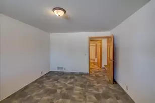 W2140 Behnke Rd, Brooklyn, WI 53521 - Photo 44